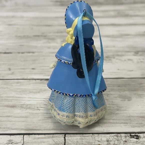 HALLMARK MADAME ALEXANDER “Elizabeth “Beth” March 2003 Christmas Ornament - Picture 5 of 8